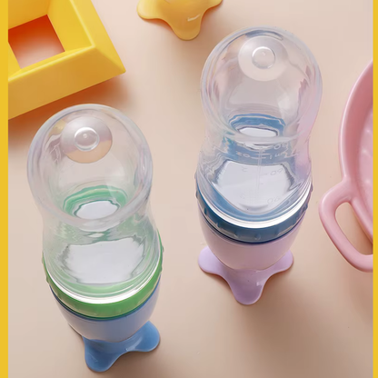 Cuillère à purée avec réservoir – Nourrir bébé facilement